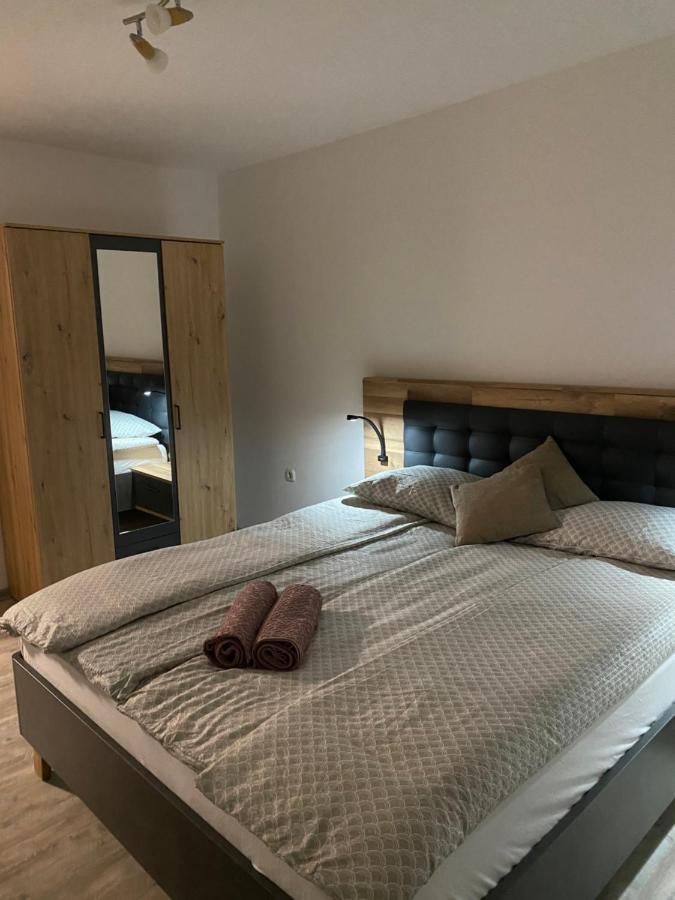 Apartman Laura Smoljanac Buitenkant foto
