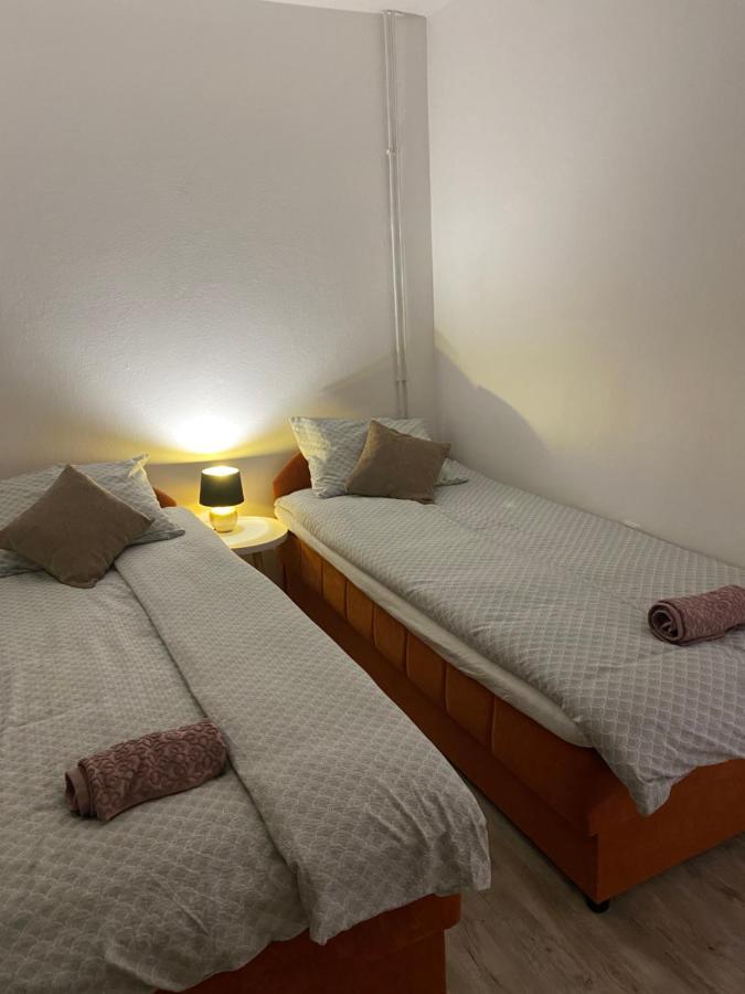 Apartman Laura Smoljanac Buitenkant foto